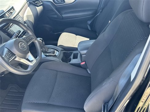 Certified 2021 Nissan Rogue Sport S image 19