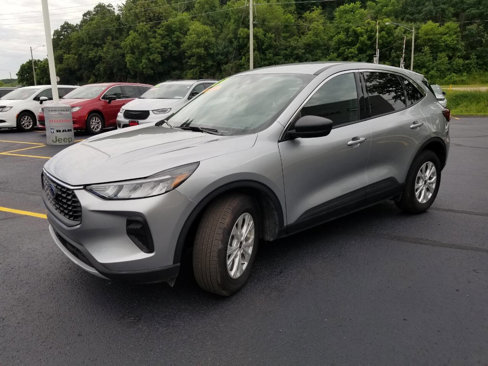 Used 2023 Ford Escape Active image 3