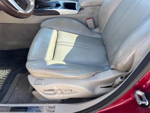 Used 2015 Cadillac SRX Luxury w/ Driver Awareness Package image 19