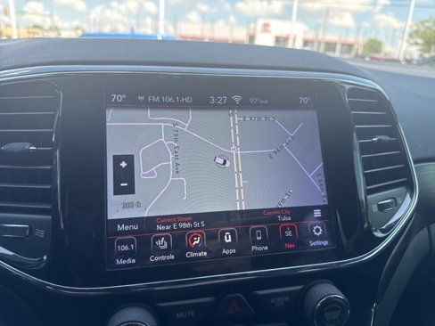 Used 2020 Jeep Grand Cherokee Altitude image 13