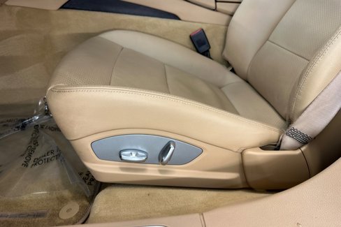 Used 2011 Porsche Panamera 4 image 15