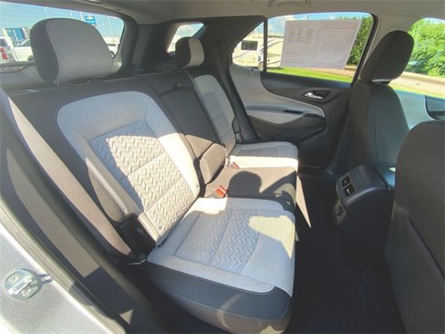 Used 2023 Chevrolet Equinox LS w/ LS Convenience Package image 25