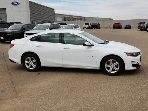 Used 2024 Chevrolet Malibu LT image 5