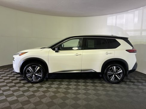 Used 2022 Nissan Rogue SL w/ SL Premium Package image 5