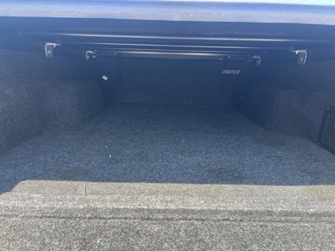 Used 2019 Toyota Tacoma SR image 11