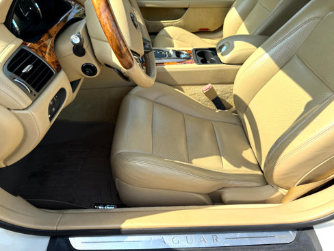 Used 2007 Jaguar XK Coupe image 11