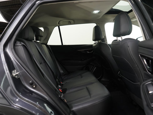 Used 2020 Subaru Outback Limited w/ Popular Package #2 image 11