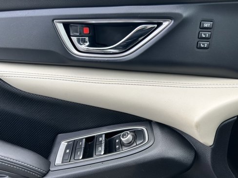 Used 2019 Subaru Ascent Limited image 22