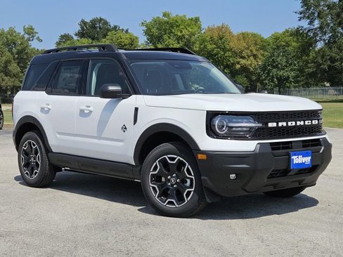 New 2025 Ford Bronco Sport Outer Banks image 2