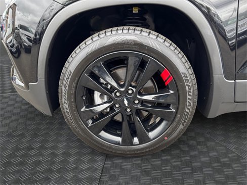 Used 2019 Chevrolet Trax LT w/ Redline Edition image 14