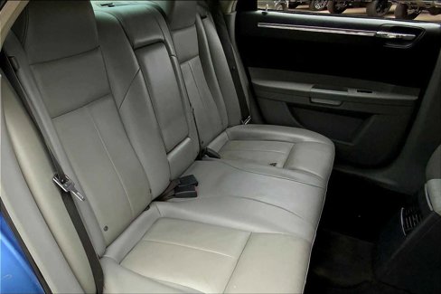 Used 2007 Chrysler 300 Touring w/ Comfort/Convenience Group image 16