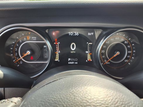 Used 2023 Jeep Gladiator Sport image 11