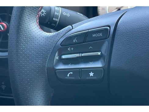 Used 2022 Hyundai Kona N Line image 34