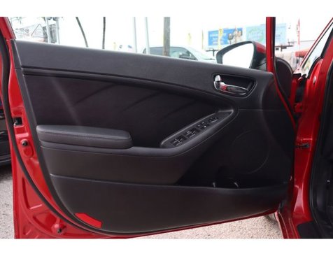 Used 2018 Kia Forte S image 18