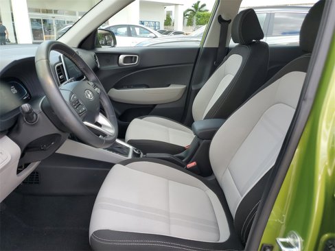 Certified 2023 Hyundai Venue SEL image 14