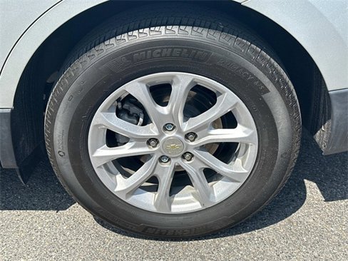 Used 2021 Chevrolet Equinox LT image 36