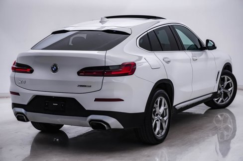 Used 2022 BMW X4 xDrive30i image 11