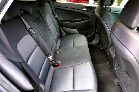 Used 2018 Hyundai Tucson SE image 18