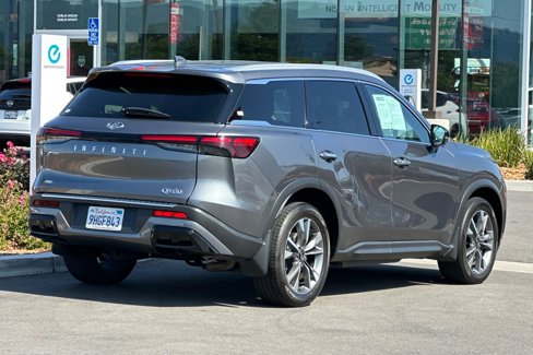 Certified 2023 INFINITI QX60 Luxe image 4