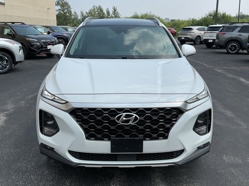 Used 2020 Hyundai Santa Fe SEL w/ Convenience + Premium Package image 2