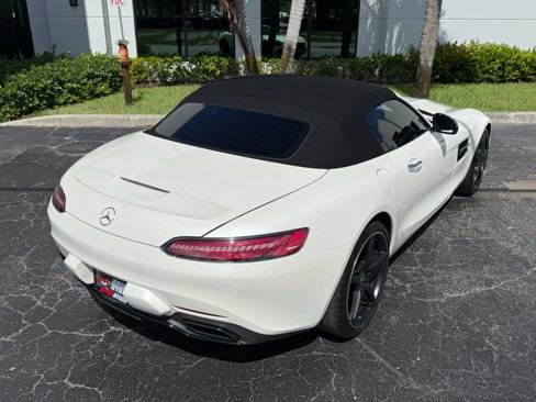Used 2018 Mercedes-Benz AMG GT Roadster image 21
