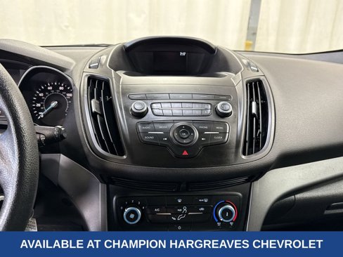 Used 2019 Ford Escape S image 15
