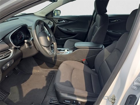 Used 2022 Chevrolet Malibu LT image 9