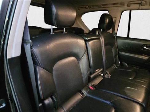 Used 2020 Nissan Armada SL image 20