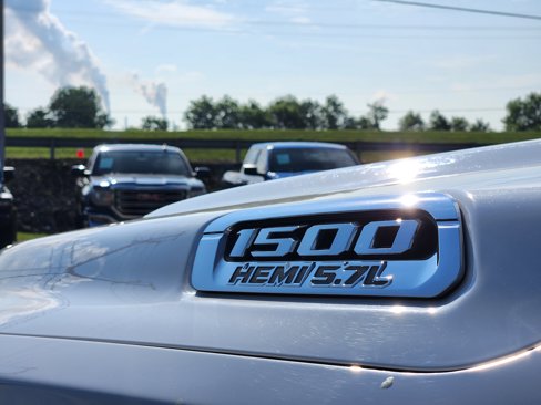 Used 2020 RAM 1500 Laramie image 24
