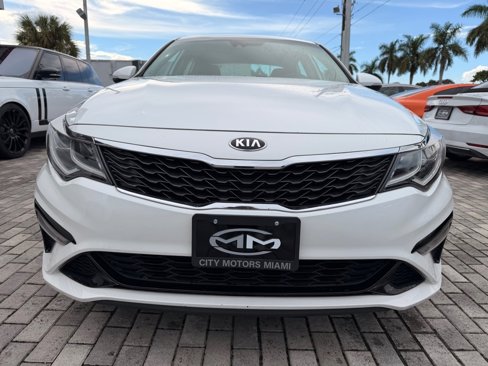 Used 2020 Kia Optima LX image 2
