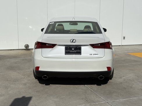 Used 2014 Lexus IS 250 image 8