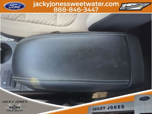 Certified 2021 Ford Escape SE w/ SE Sport Appearance Package image 27