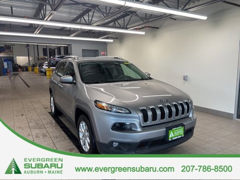 Used 2016 Jeep Cherokee Latitude w/ Safety/Convenience Group image 1