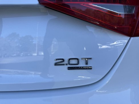 Used 2015 Audi A4 2.0T Premium Plus image 39