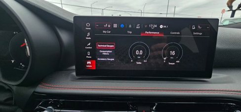 New 2024 Dodge Hornet GT w/ Track Pack image 39