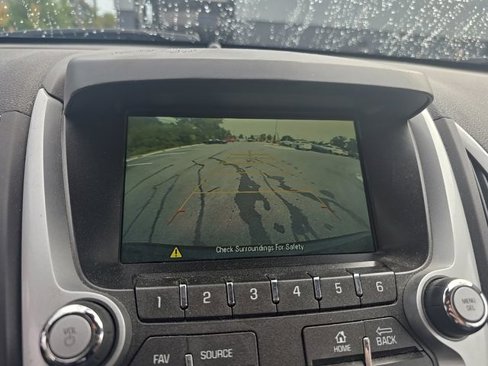 Used 2017 GMC Terrain SLE image 14