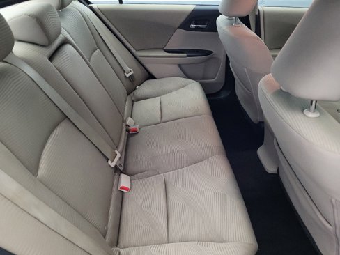 Used 2015 Honda Accord LX image 19