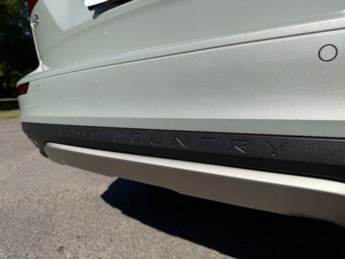 Used 2020 Volvo V60 T5 Cross Country image 38