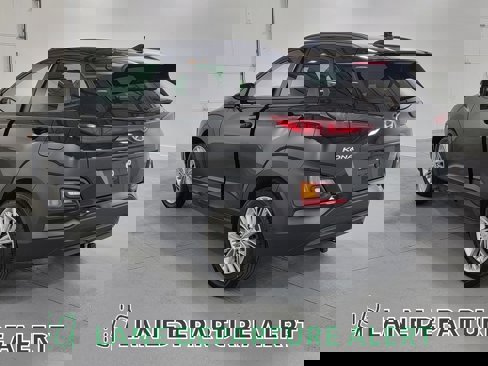 Used 2021 Hyundai Kona SEL Plus image 6