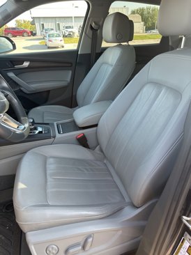 Used 2019 Audi Q5 Prestige w/ Prestige Package image 8