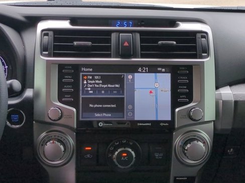 Used 2021 Toyota 4Runner SR5 Premium image 16