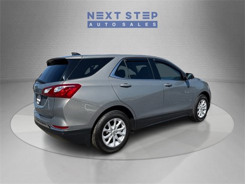 Used 2018 Chevrolet Equinox LT image 8