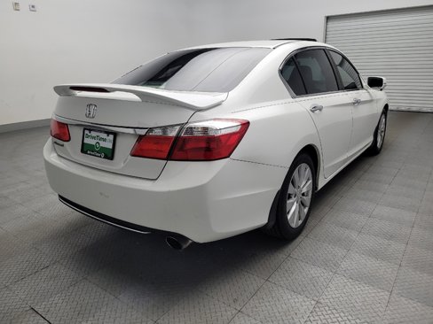 Used 2014 Honda Accord EX image 9
