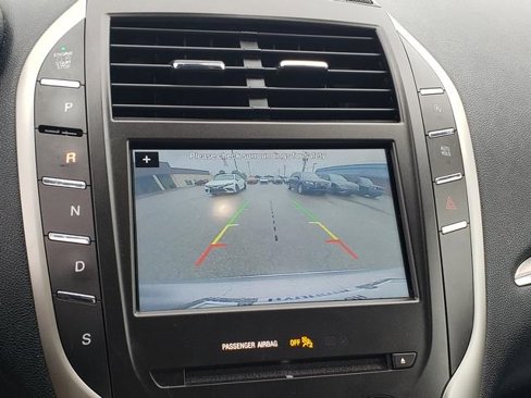 Used 2017 Lincoln MKC Premiere image 24
