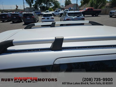 Used 2003 Mitsubishi Outlander XLS image 34