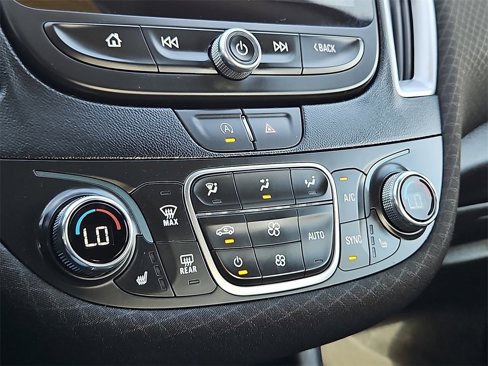 Used 2022 Chevrolet Malibu LT image 15