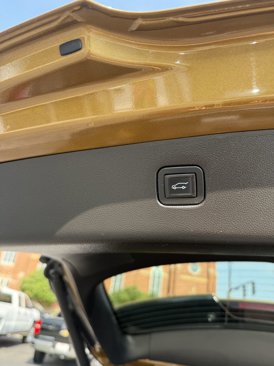 Used 2019 Chevrolet Blazer LT image 29
