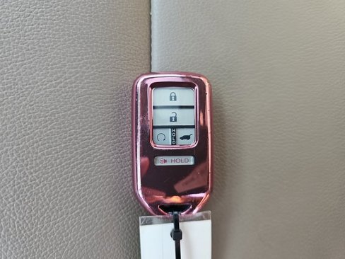 Used 2021 Honda Pilot Touring image 40
