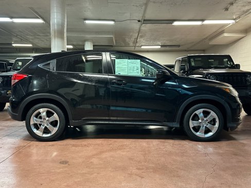 Used 2016 Honda HR-V EX image 6