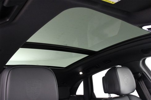 Certified 2025 Porsche Macan Turbo image 25